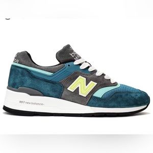 New Balance 997
Blue Green MADE IN USA